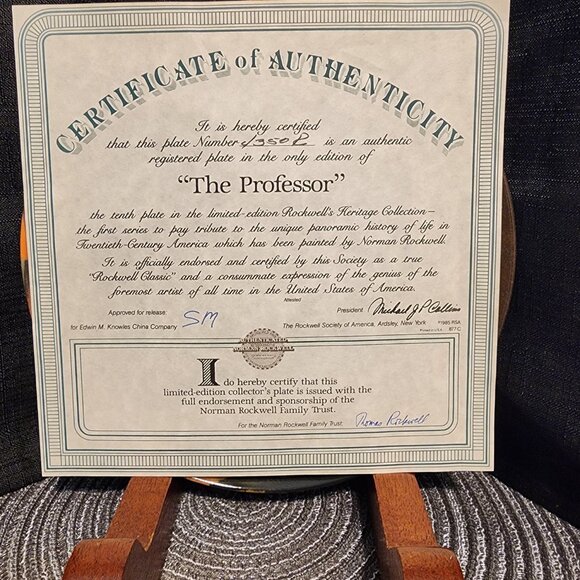 The Professor - Norman Rockwell Collectors' Plate VTG - Picture 3 of 6